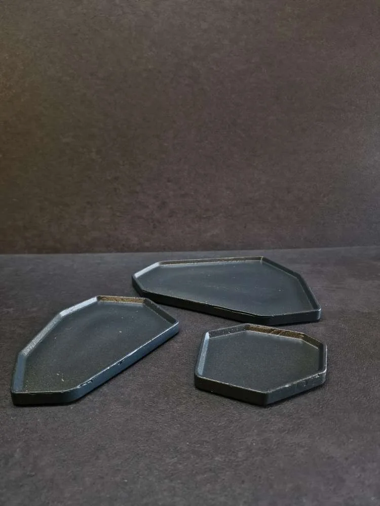 Betoninis padėkliukas „Facet“