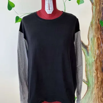 Juodi perkurti marškiniai/palaidinė