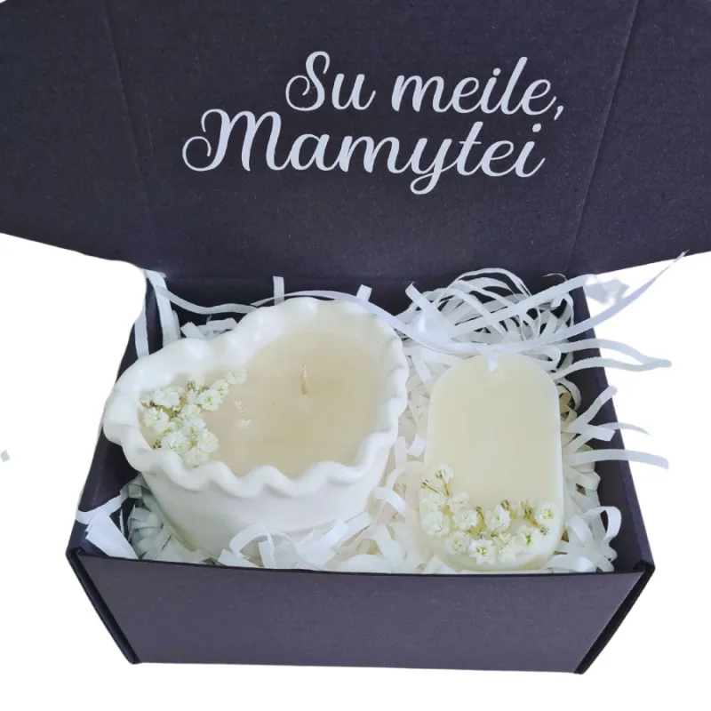 Dovana su meile, Mamytei „Apkabinimas“
