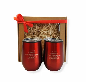 Dovanų rinkinys su kelioniniais puodeliais „Geriausia krikšto mamytė ir geriausias krikšto tėvelis“ (350ml)
