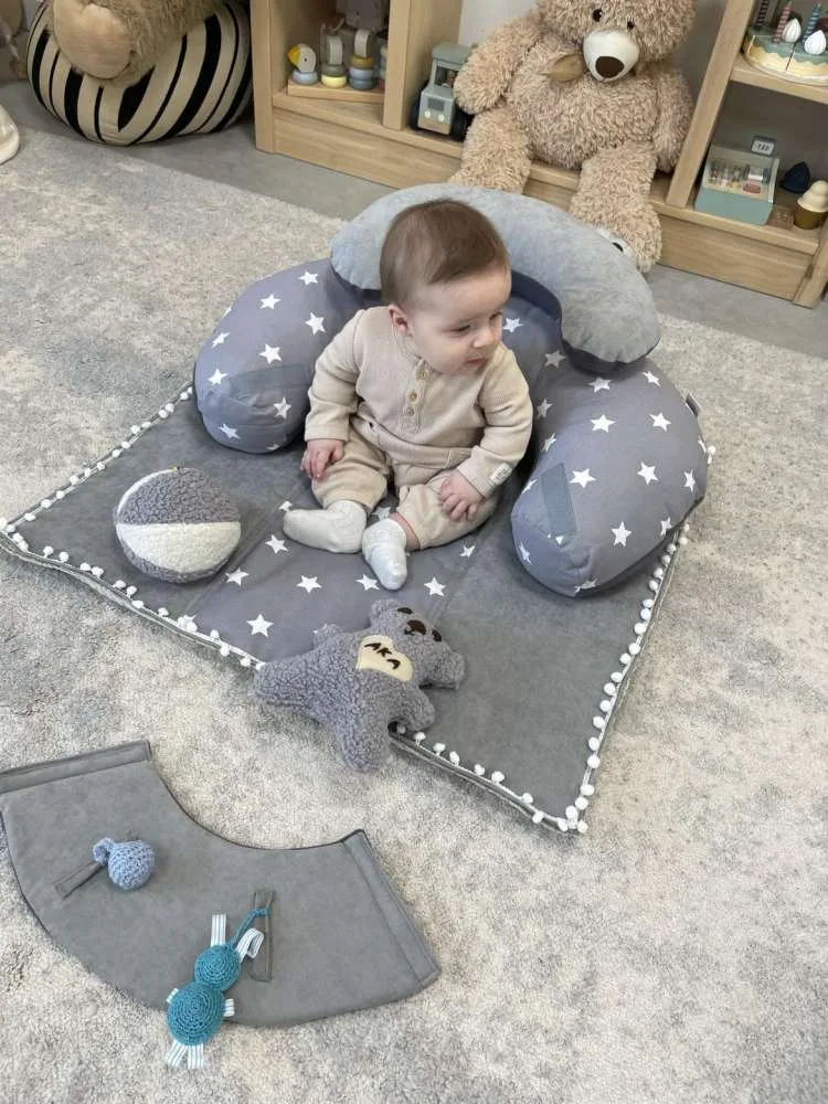 Sėdinukas kūdikiams su kilimėliu 75×65 cm – rankų darbo dovana | Žvaigždutės
