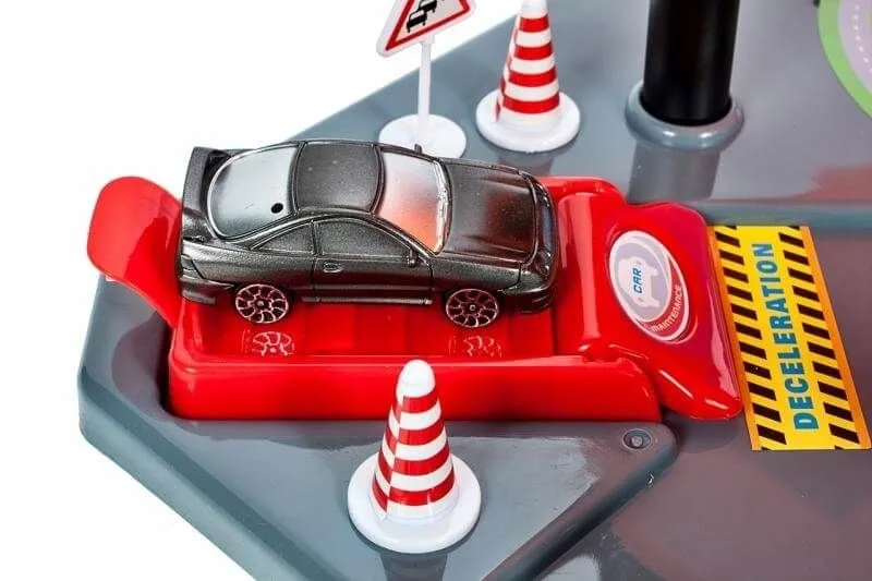 Žaislinė automobilių stovėjimo aikštelė su trasa ir automobiliais · 3