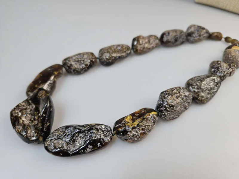 Masyvūs gintariniai karoliai Raw Amber necklace