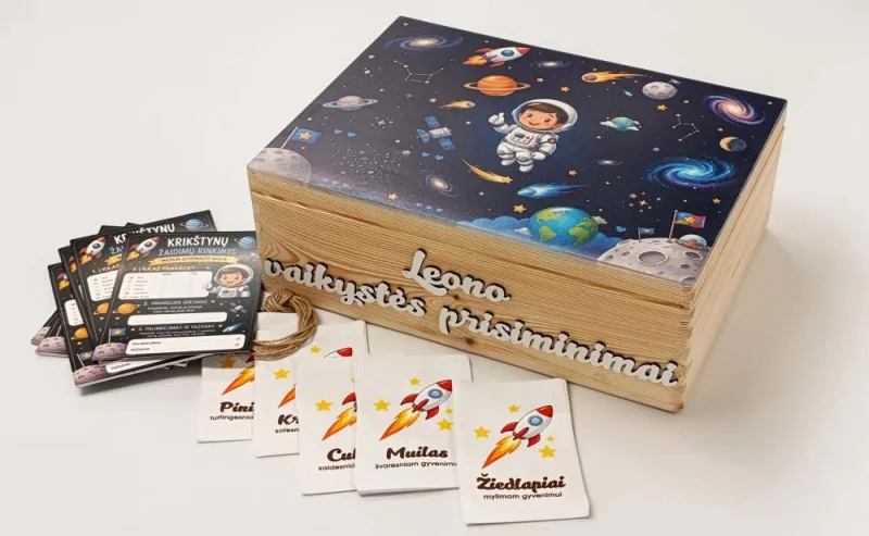 Rinkinys krikštynoms su astronautu su jūsų pasirinktu vardu