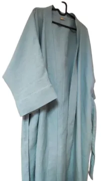 Lininis Chalatas Unisex / Komfortiškas Lininis Chalatas su Šaline Apykakle ir Kimono Rankovėmis / Stilingas Lietuviško lino chalatas su Kišenėmis ir Dirželiu