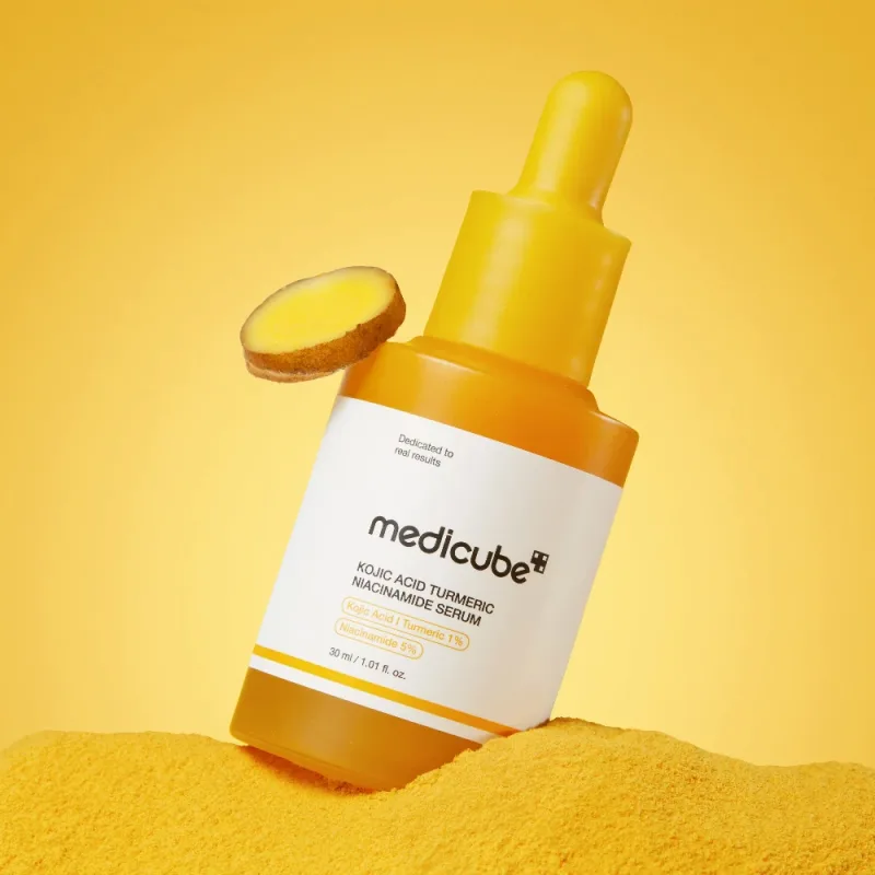 Kojic Acid Turmeric Niacinamide Serum – šviesinantis veido serumas, 30 ml. · 2