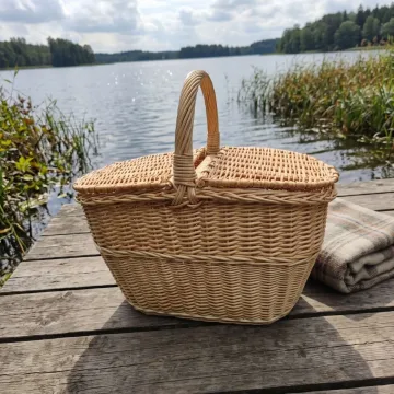 Gili pikniko pintinė su dangčiais