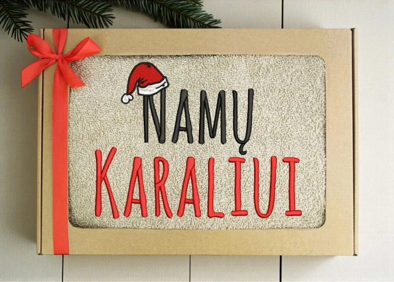 Siuvinėtas rankšluostis „Namų karaliui“
