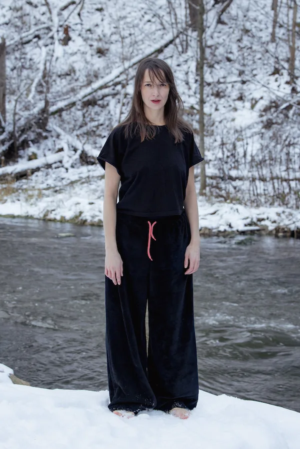 Moteriškos laisvalaikio kelnės Arūnė - Black Sesamy