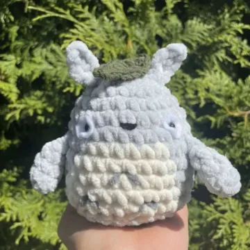 Crochet plushie Totoro / Nertas žaisliukas Totoro