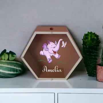 3D Taupyklė šešiakampė su drambliuku (Su jūsų pasirinktu vardu)