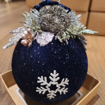 Kalėdiniai eglutės žaisliukai