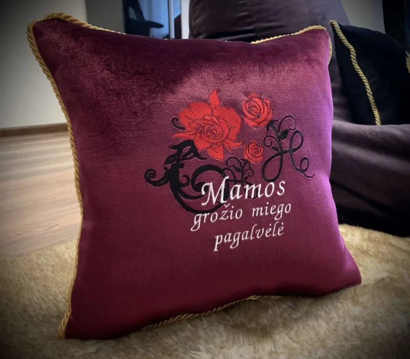 Pagalvė: „Mamos grožio pagalvėlė"