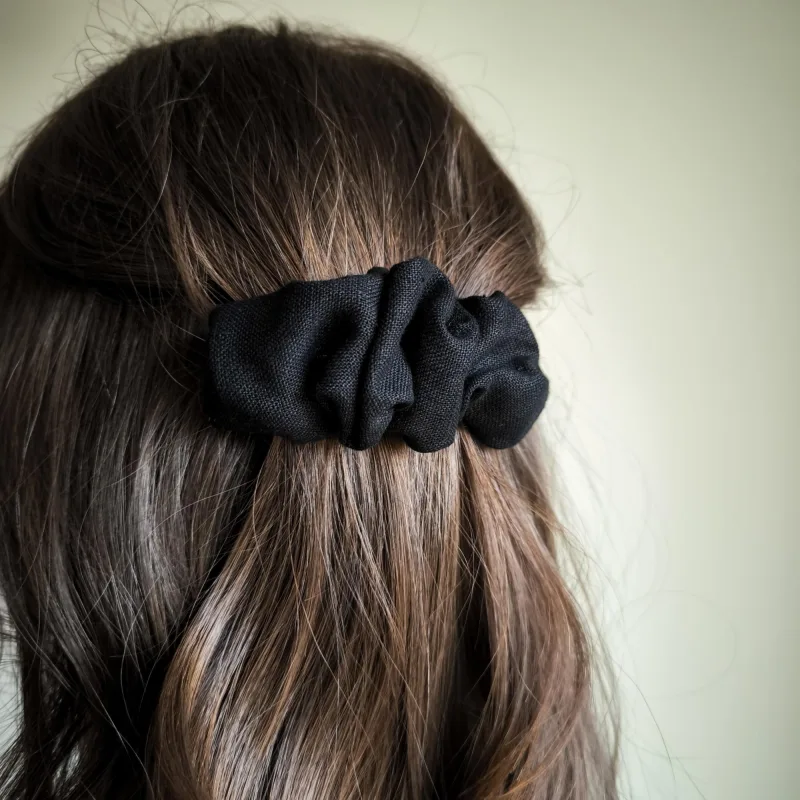 Lininis plaukų segtukas „Black“