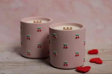 Kvepianti sojų vaško žvakė gipso inde CHERRY POP