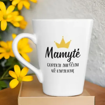 Latte puodelis „Mamytė gerokai aukščiau už karalienę“ 300ml