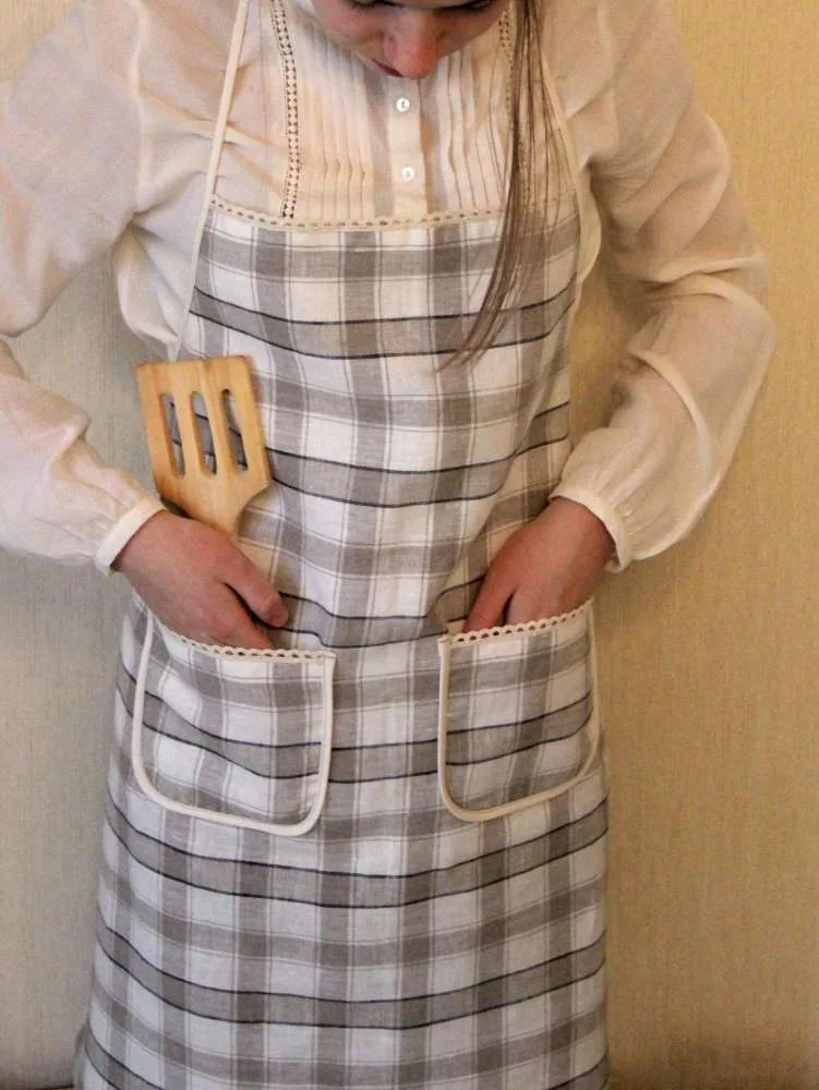 Prijuostė paauglei