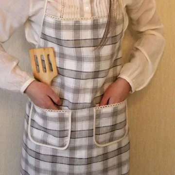 Prijuostė paauglei