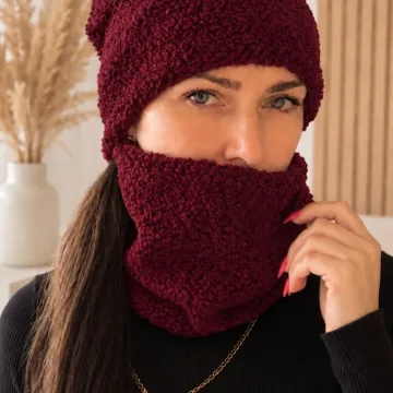Moteriška Teddy kepurė ir kaklo mova – bordo spalvos ( Kepurė ir mova parduodama atskirai)