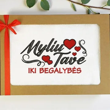 Siuvinėtas rankšluostis „Myliu tave iki begalybės“