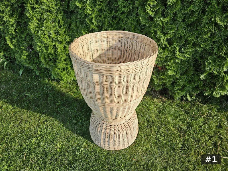 Aukšta grindų pintinė