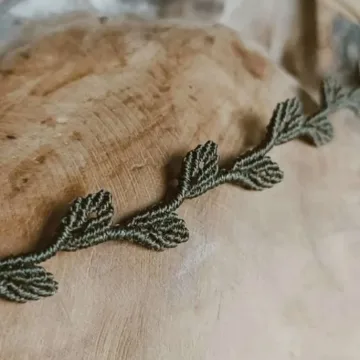 Macrame kaklo papuošalas
