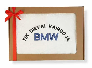 Siuvinėtas rankšluostis „Tik dievai variuoja BMW“