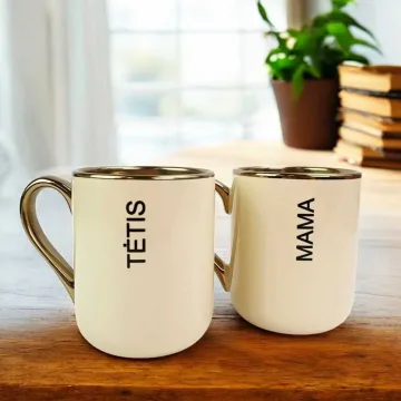 Dovanų rinkinys su puodeliais „MAMA“ ir „TĖTIS“ 330ml