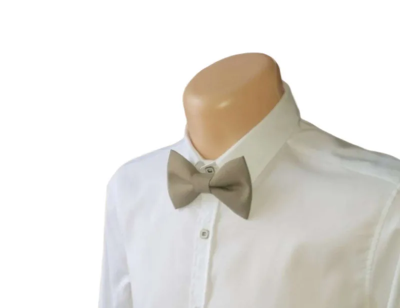 Chaki peteliškė „Khaki Tone“