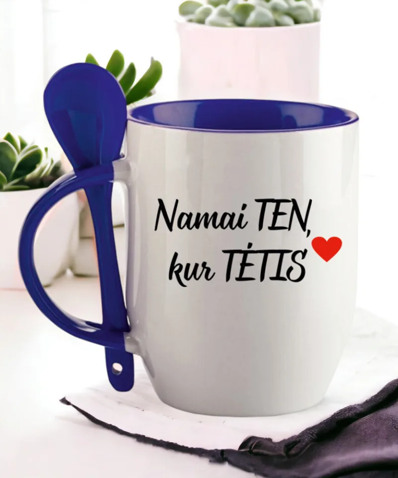 Puodelis su šaukšteliu „Namai TEN, kur TĖTIS“