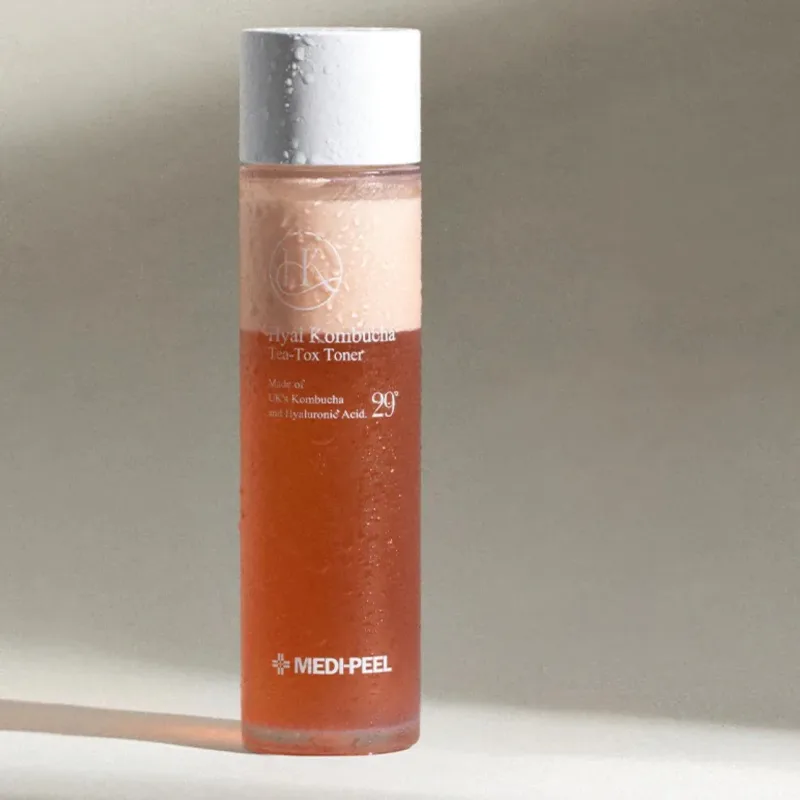 Medi-Peel Hyal Kombucha Tea-tox Toner – atkuriamasis veido tonikas · 2
