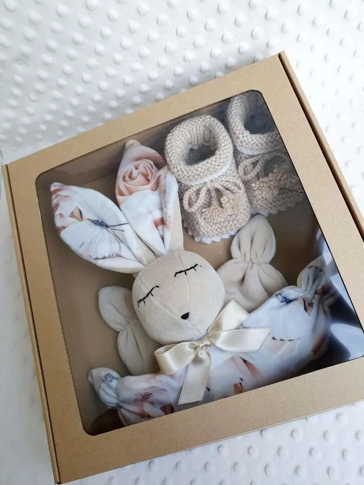 Komplektukas dovanų dėžutėje su langeliu