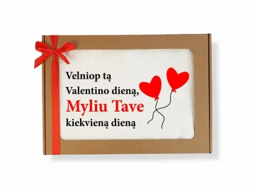 Siuvinėtas rankšluostis „Velniop tą Valentino dieną, myliu tave kiekvieną dieną“