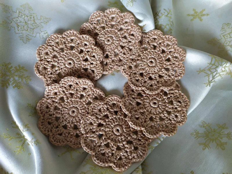 Nertų padėkliukų  „Gėlė“ rinkinys