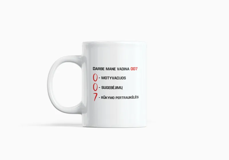 Standartinis puodelis „Darbe mane vadina 007“