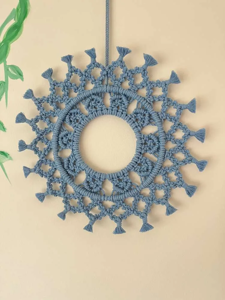 Mėlyna makrame mandala