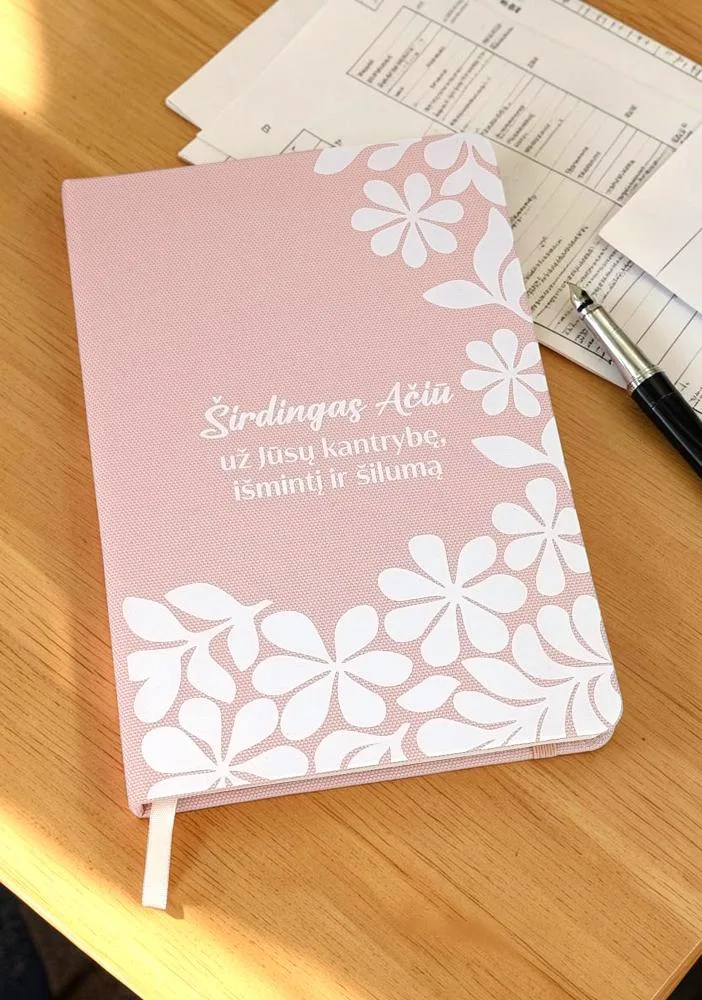 Rausva užrašų knygutė Mokytojai „Širdingas ačiū“