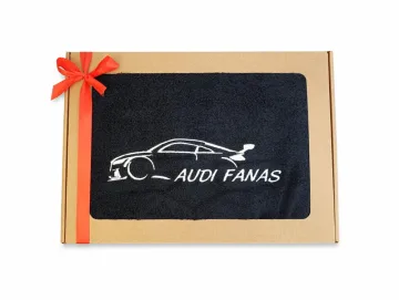 Siuvinėtas rankšluostis „Audi fanas“