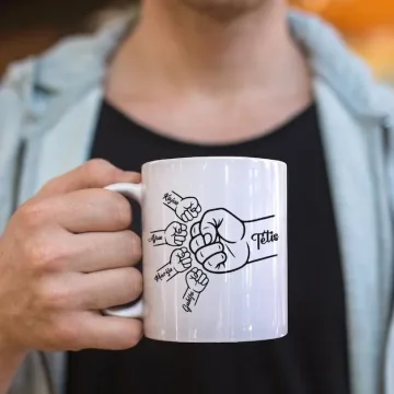 Standartinis puodelis „Tėčiui“ (Su jūsų vaikučių vardais)