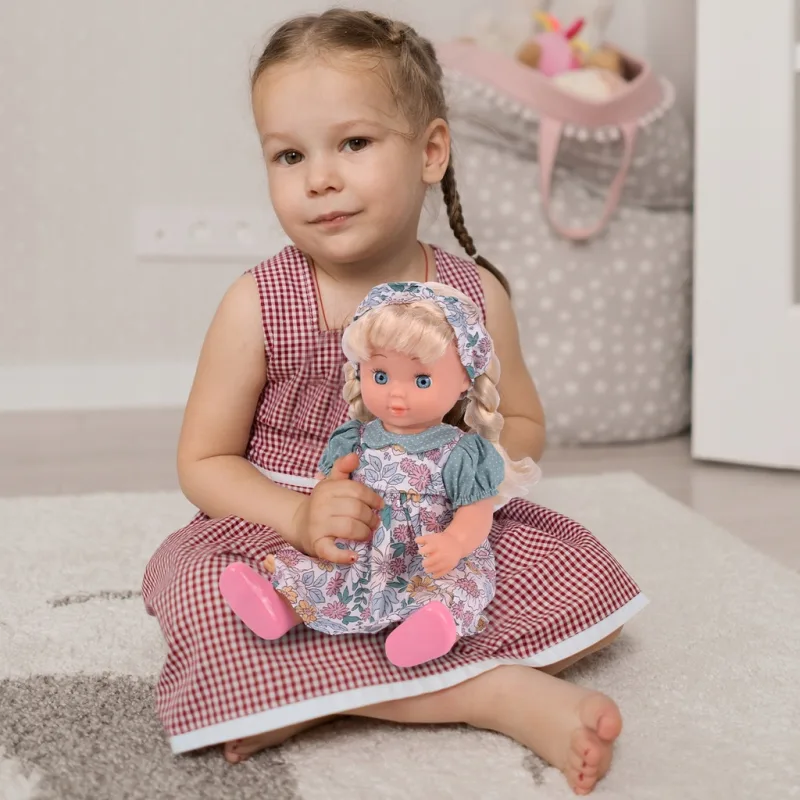 Lėlė BELLA su plaukų šepečiu ir kreditine kortele, 28 cm · 2