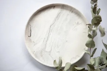 Interjero dekoravimo padėklas MIDI 24 cm – „Abejonė"