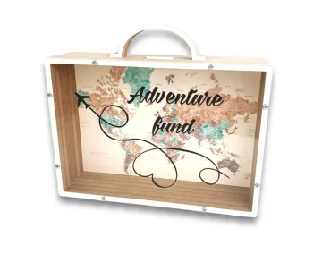 Balta, medinė taupyklė lagaminas „Adventure fund“