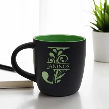 Graviruotas puodelis „Janinos“