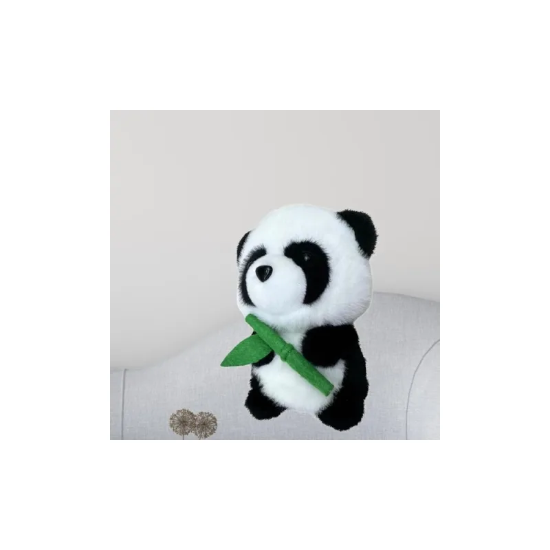 Pliušinis pliušinis talismanas Panda su bambuku 18cm · 3