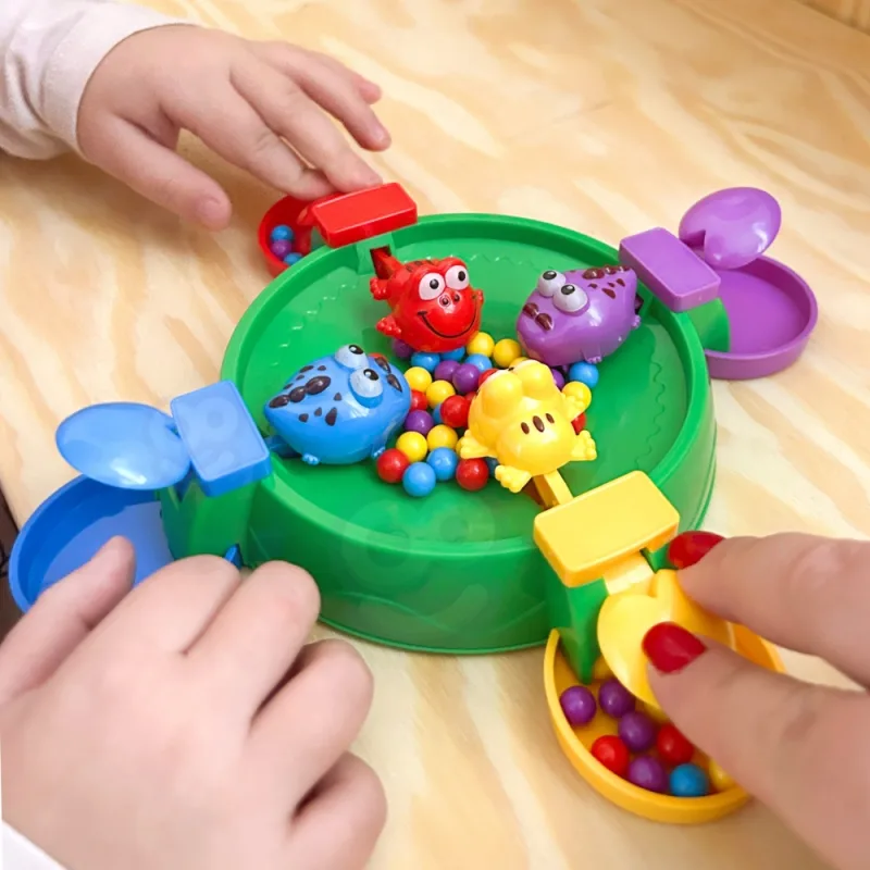 Stalo žaidimas WOOPIE Hungry happy frog and crocodiles nuo 3 m. · 2