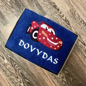 Rankšluostis: Žaibas makvynas