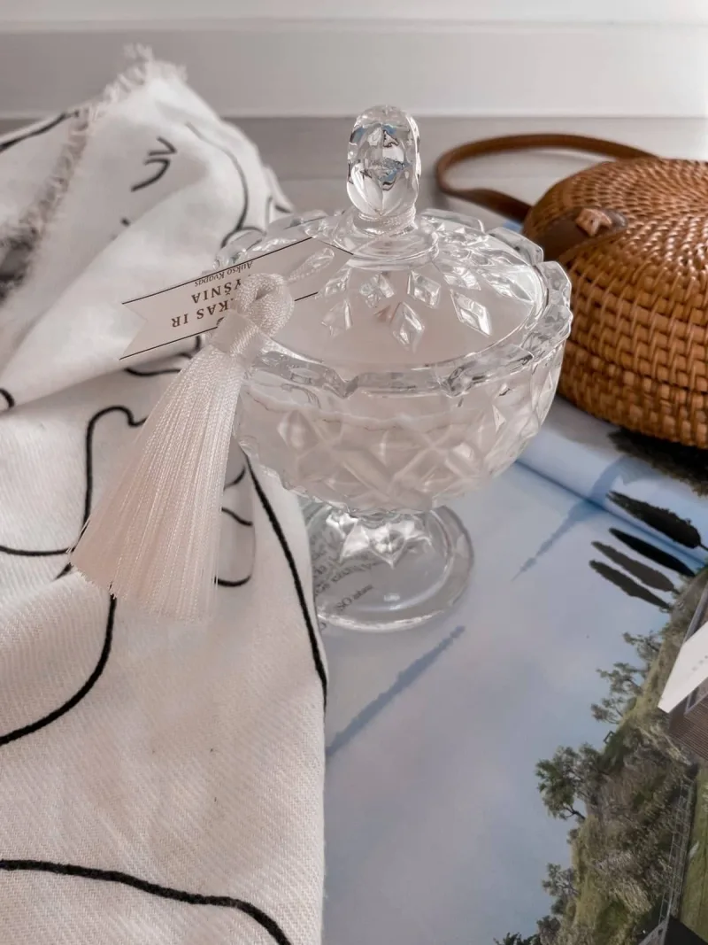 Sojų vaško žvakė elegancija