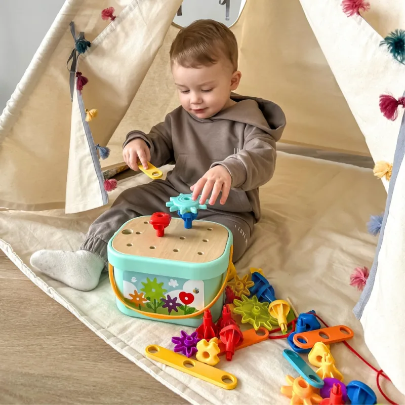 Medinė Montessori motorinė dėžė 12in1 FSC WOOPIE GREEN · 2