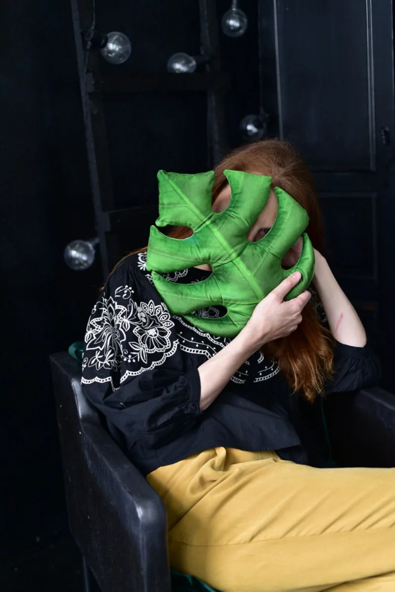 Veliūrinė pagalvėlė, Monstera · 3