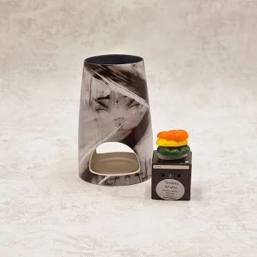 Aromatinė žvakidė „Art deco pyramid black-white“